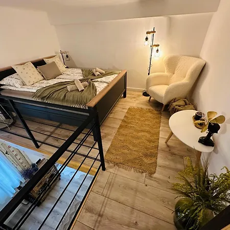 Apartment Double Heart